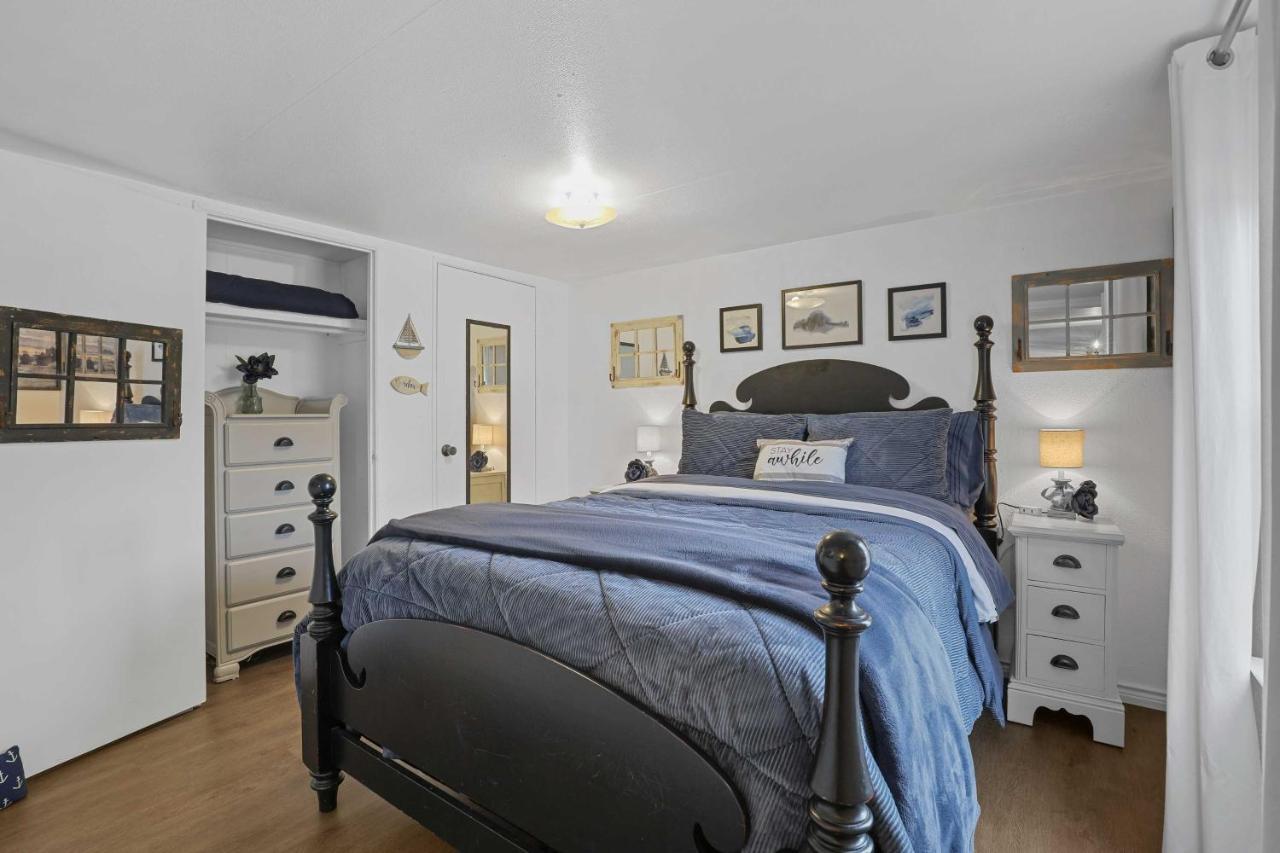 Pet-Friendly Lake Dallas Home Near Lewisville Lake Bagian luar foto